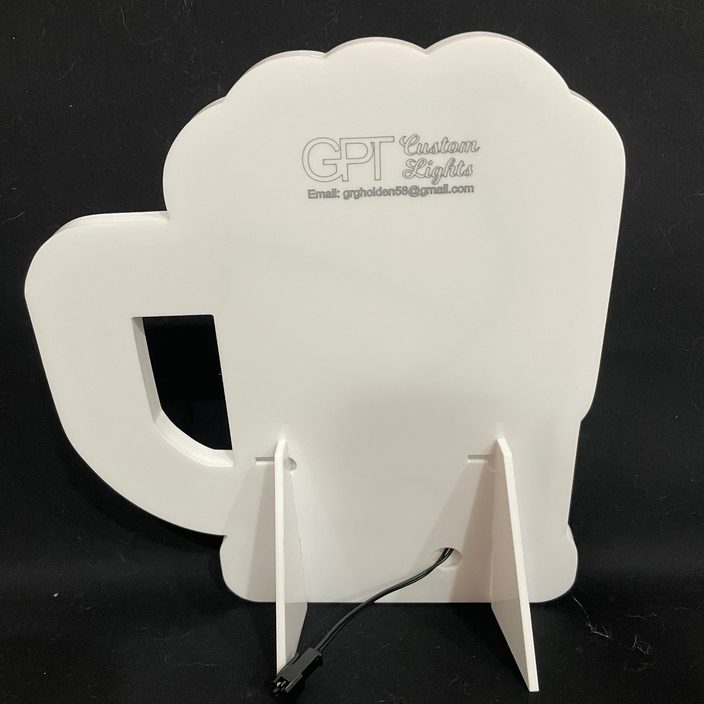 Back view of the beer mug neon light